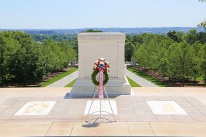 Tomb of Unknown Soldier Wreath Semper K9